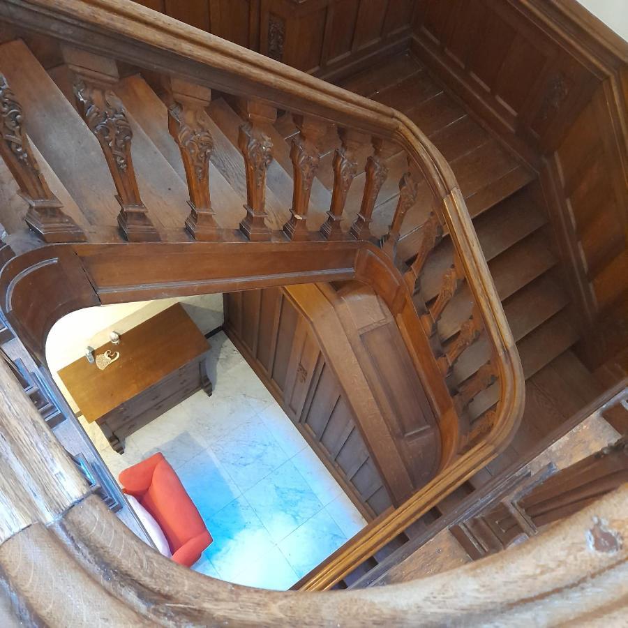 Historic Renovated Apartment With Balcony And Garden View Gouda Exterior foto